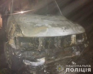 Чоловік згорів у власному автомобілі