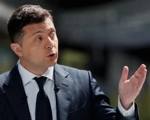 Зеленський після засідання РНБО: Наводимо порядок