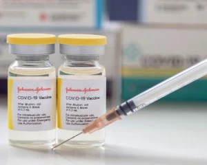 Знищать 60 мільйонів доз вакцини Johnson&Johnson проти коронавірусу