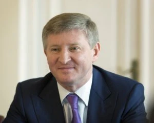 У Зеленського напружені відносини з Ахметовим - ЗМІ