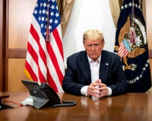 Трамп продовжує 