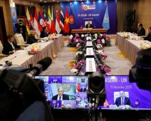 15 країн підписали найбільшу у світі угоду про вільну торгівлю
