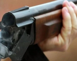 Господар квартири розстріляв гостей та вчинив самогубство