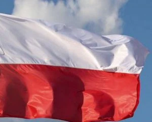 У Польщі - антирекорд із коронавірусом. Там запроваджені нові обмеження