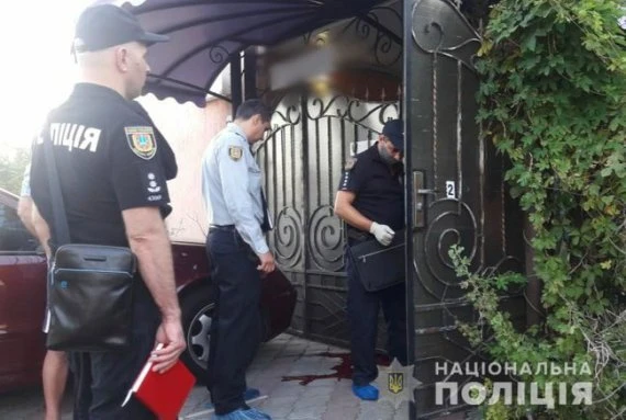 П'яний чоловік розстріляв своїх кумів