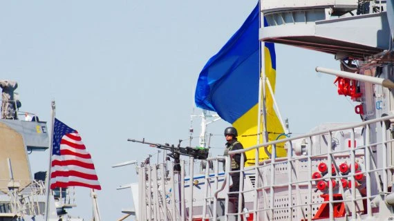 У Чорному морі проходять українсько-американські навчання 