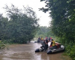 До сіл в гірських районах Прикарпаття не відновили сполучення