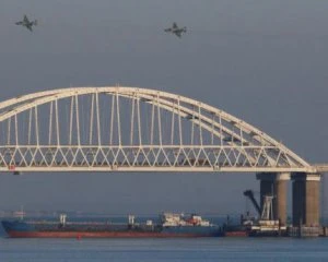 Посольство США: використання Кримського мосту — ще одна причина для санкцій