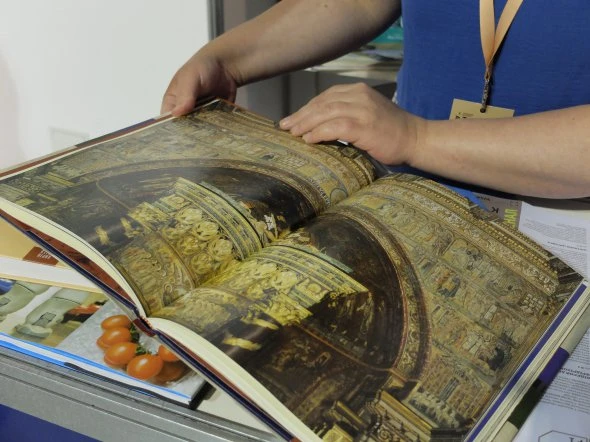 На Книжковий Арсенал приходять з валізами