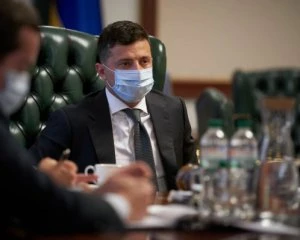Зеленський відреагував на підпал авто 