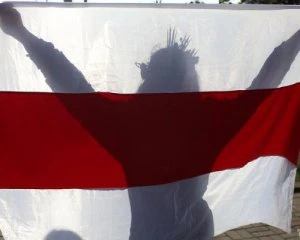 Проти протестувальників у Гомелі використовують світлошумові гранати та сльозогінний газ