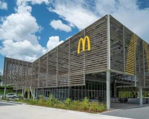 Компанія McDonald's відкрила унікальний ресторан