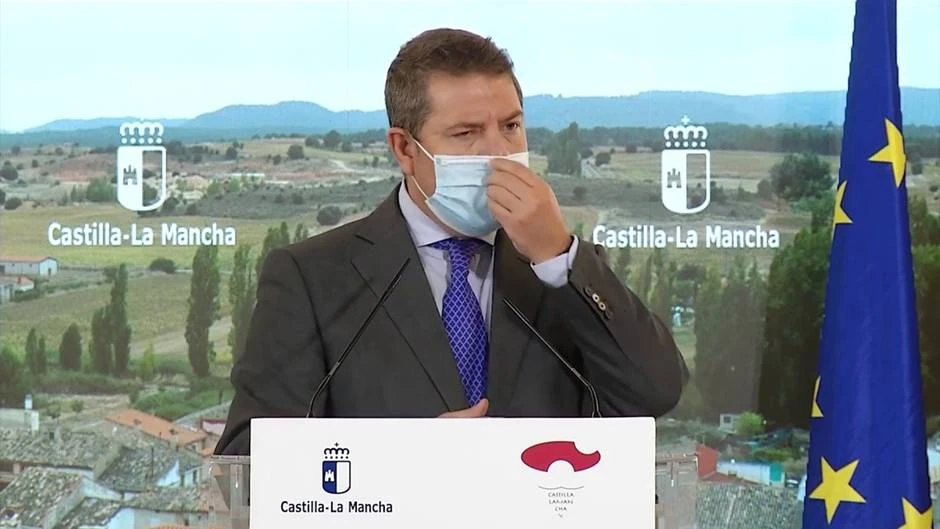 Page anuncia su ley antiocupación con penas más duras