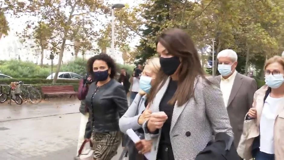 Los familiares de 'Maje' y Antonio enfrentan sus versiones frente al tribunal