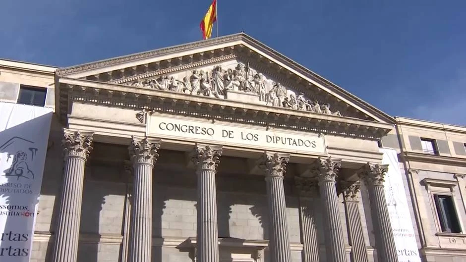 El TC declara constitucional la 'Ley Mordaza'