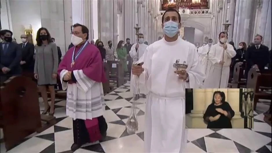 Atípica celebración de la Almudena por la pandemia y sin Isabel Díaz Ayuso