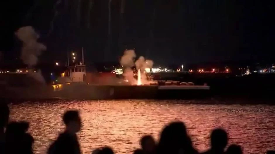 Fuegos artificiales para celebrar el fin del covid