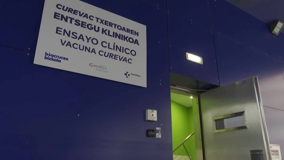 Vacuna de CureVac incumple objetivo de efectividad en resultados preliminares