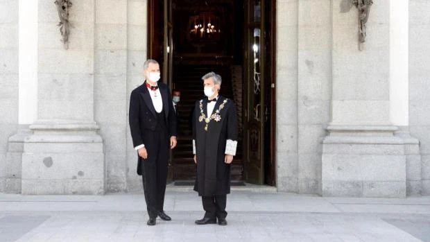 Seis vocales del CGPJ lamentan «profundamente» en un comunicado la ausencia del Rey en Barcelona 