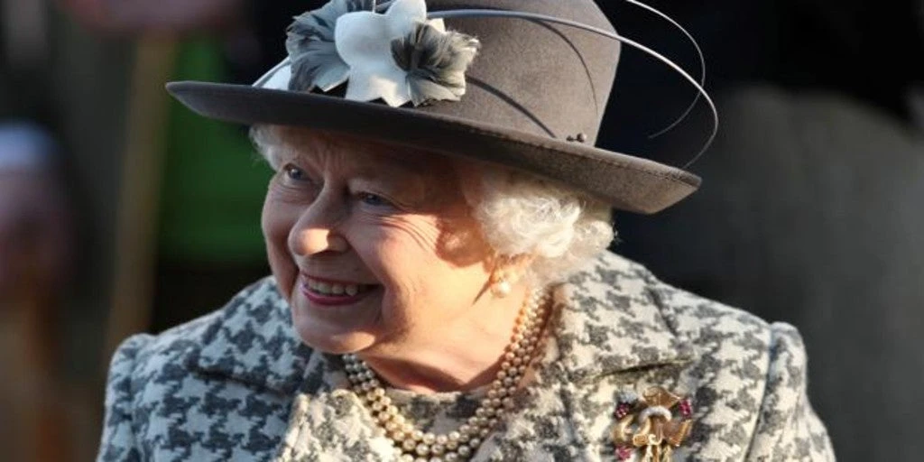 Cuatro días festivos para celebrar los 70 años de la Reina Isabel II en el trono
