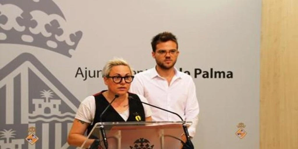 La edil de Feminismo de Palma afirma que «los hombres con penes pequeños suelen ser más beligerantes»