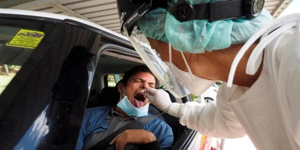 Sanidad notifica 20.986 contagios en un día, la cifra más alta de la pandemia en España