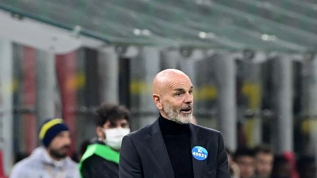 Pioli, entrenador del AC Milan, positivo por coronavirus
