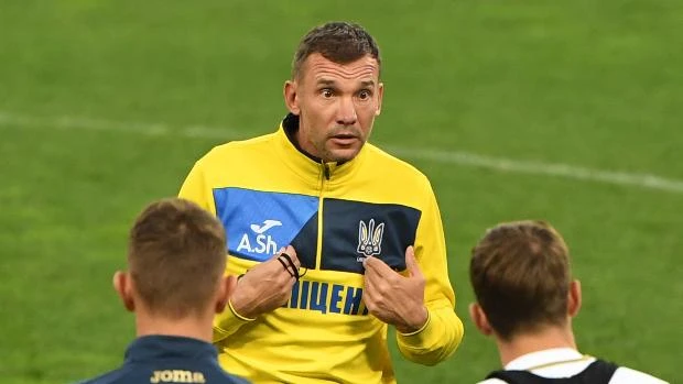 Shevchenko, con lo puesto ante España 