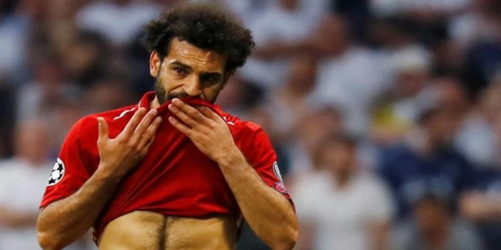 Salah, positivo tras asistir a la boda de su hermano en Egipto