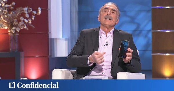 Juan y Medio corta la emisión de su programa en Canal Sur: la polémica llamada en directo a su madre