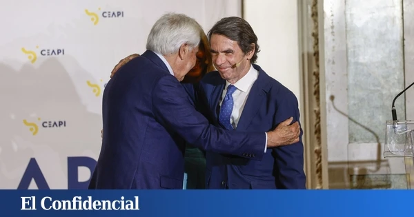 Cuando Aznar se felipiza y Felipe se aznariza: oda a la centralidad y viva la política