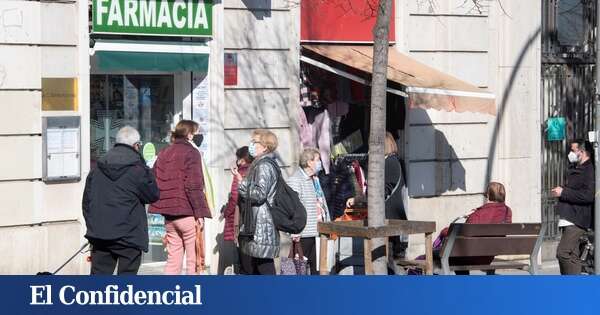 Roba dos veces en un día una farmacia de Salamanca y agrede a la dueña cuando le descubre