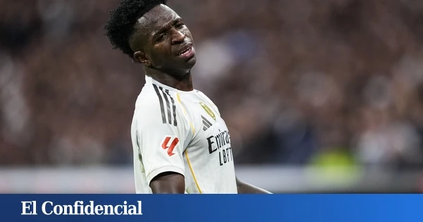 Vinícius se disculpa con el madridismo por su enfado, pero se olvida de Xabi Alonso