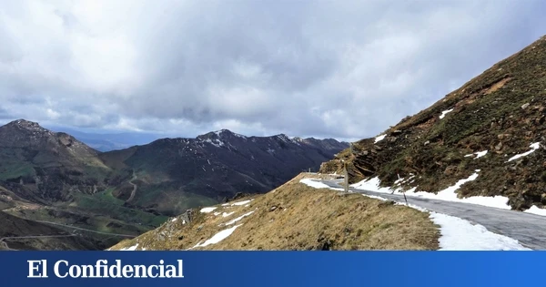 Así es el peligroso puerto de Lunada: una carretera sin quitamiedos que suma otro accidente mortal en Cantabria