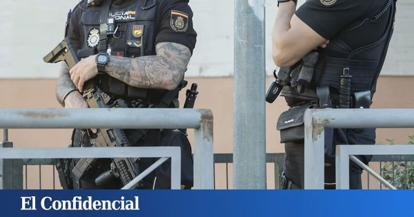 Buscan a un hombre tras disparar contra la casa de su expareja en Alcalá (Sevilla)