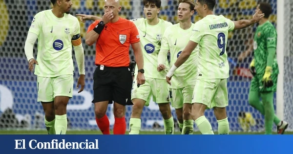 Eric García dispara contra Marciniak: 