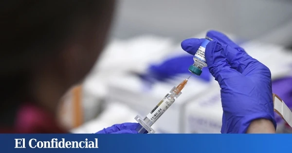 Mientras estás distraído con Trump, hay alguien que está enfermando EEUU desde dentro
