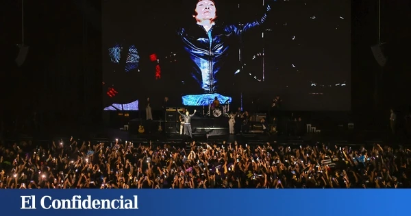Milei se convierte en estrella del rock en Buenos Aires en medio de la mayor crisis política de su mandato