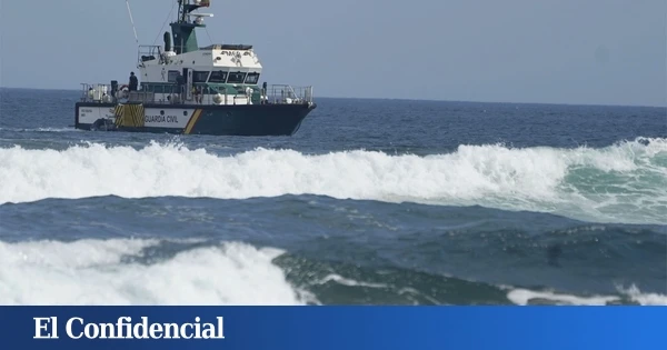 Hallan el cadáver del joven de 19 años desaparecido en la playa de Salinas (Asturias)