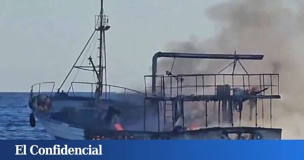 Alerta por contaminación marina en Gran Canaria por el incendio de un barco pesquero: los dos municipios afectados