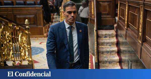 CIS | La muerte de Franco no revive al PSOE: cae otros 0,4 puntos mientras el PP sube 1,3