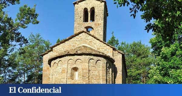 Esta iglesia escondida de Barcelona es un tesoro románico lleno de pinturas y apenas visitado por los turistas