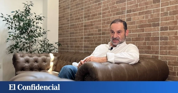 Ábalos: 