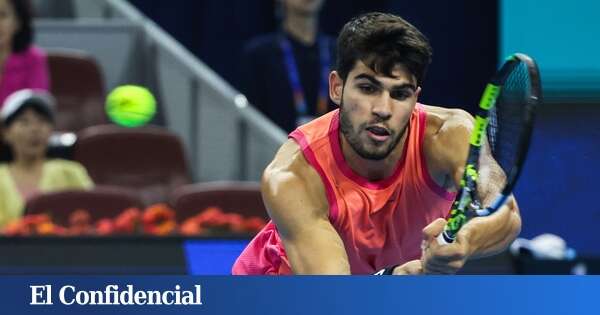 Carlos Alcaraz, lanzado en Pekín: arrasa en menos de una hora y se cita con Khachanov