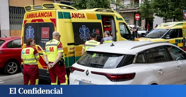 Herido grave un hombre tras precipitarse 4 metros de altura a un patio interior en Madrid