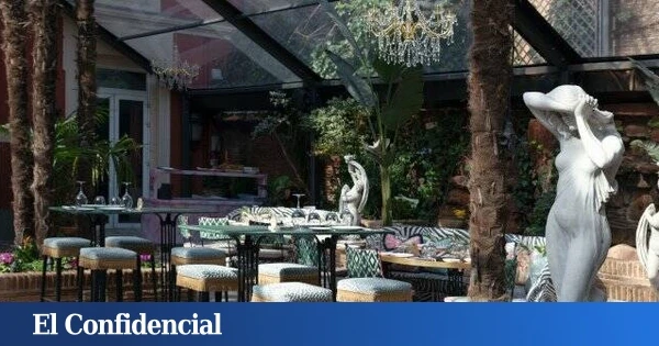 Parece un jardín de la Toscana, pero está en Madrid: la discoteca al aire libre con cócteles de autor y baile en un palacete decimonónico