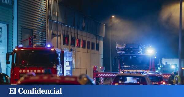 Un incendio entre Nules y Moncofa (Castellón) obliga a desalojar un camping