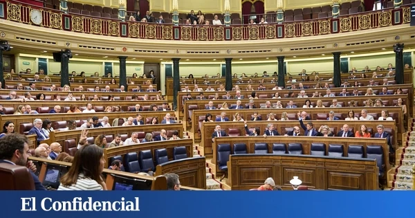 Café con pulga de ibérico: cuánto pagan los diputados por desayunar en el Congreso