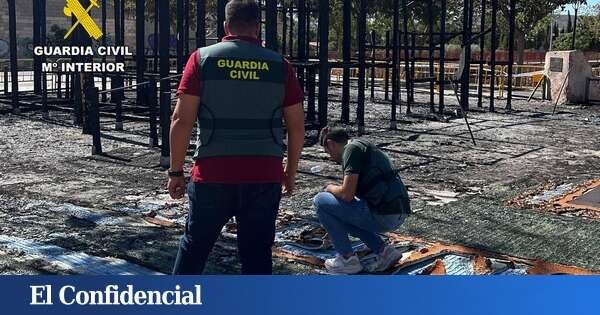 La Guardia Civil identifica a dos menores como autores del incendio de un parque infantil en Jumilla (Murcia)