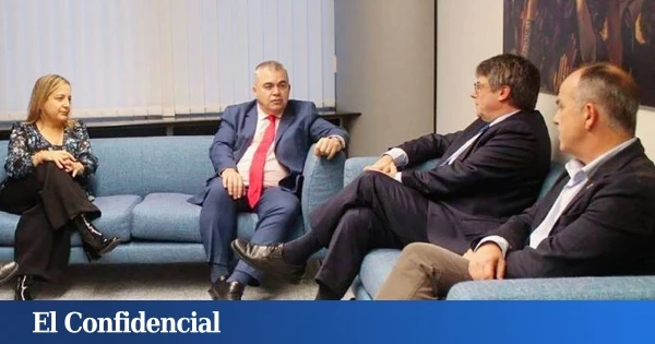 PSOE y Junts aplazan sus reuniones en Suiza hasta septiembre tras caer Santos Cerdán